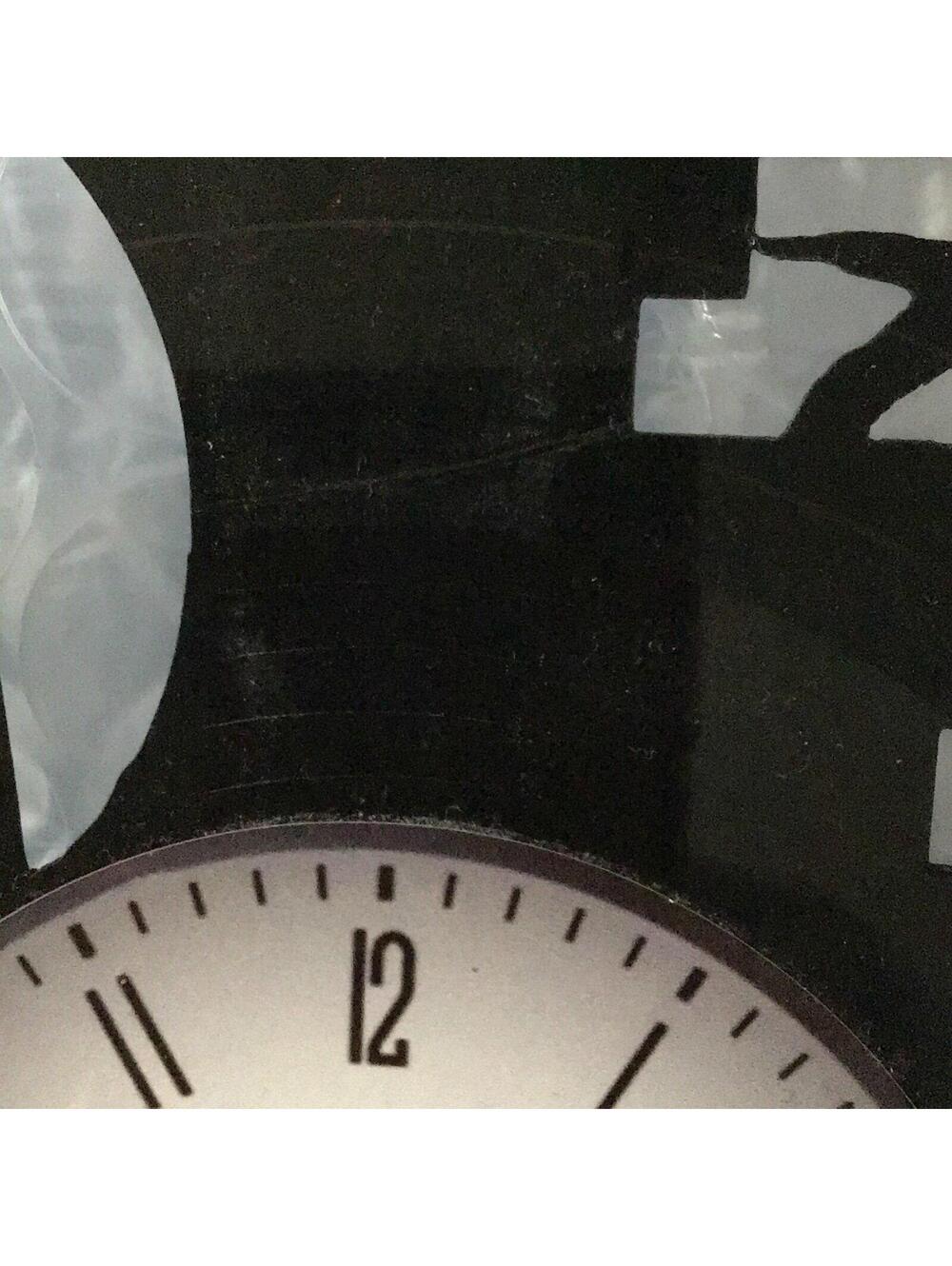Wall Clock - Picture 2 of 4